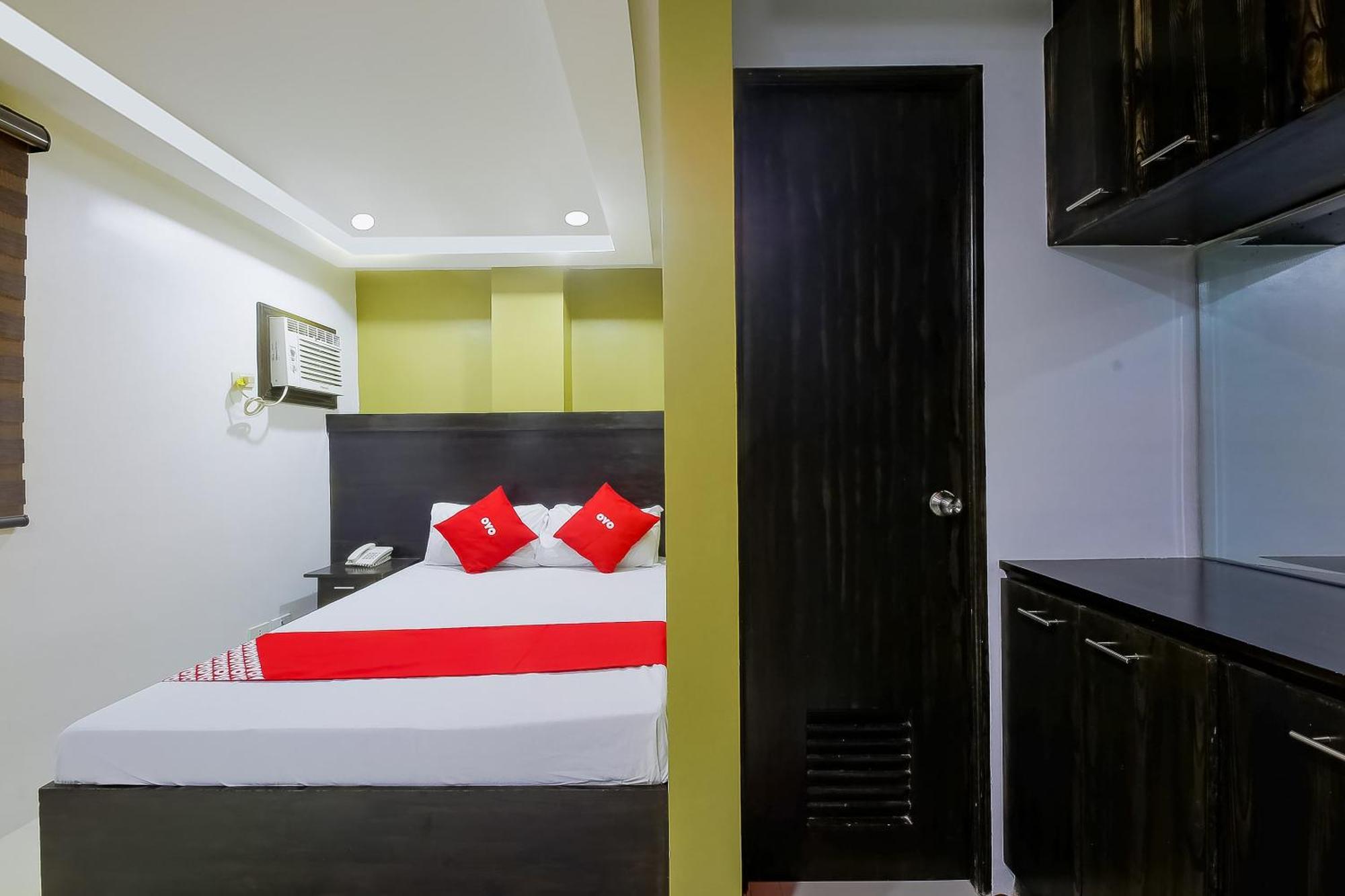 Reddoorz At Jqv Camarin 3*