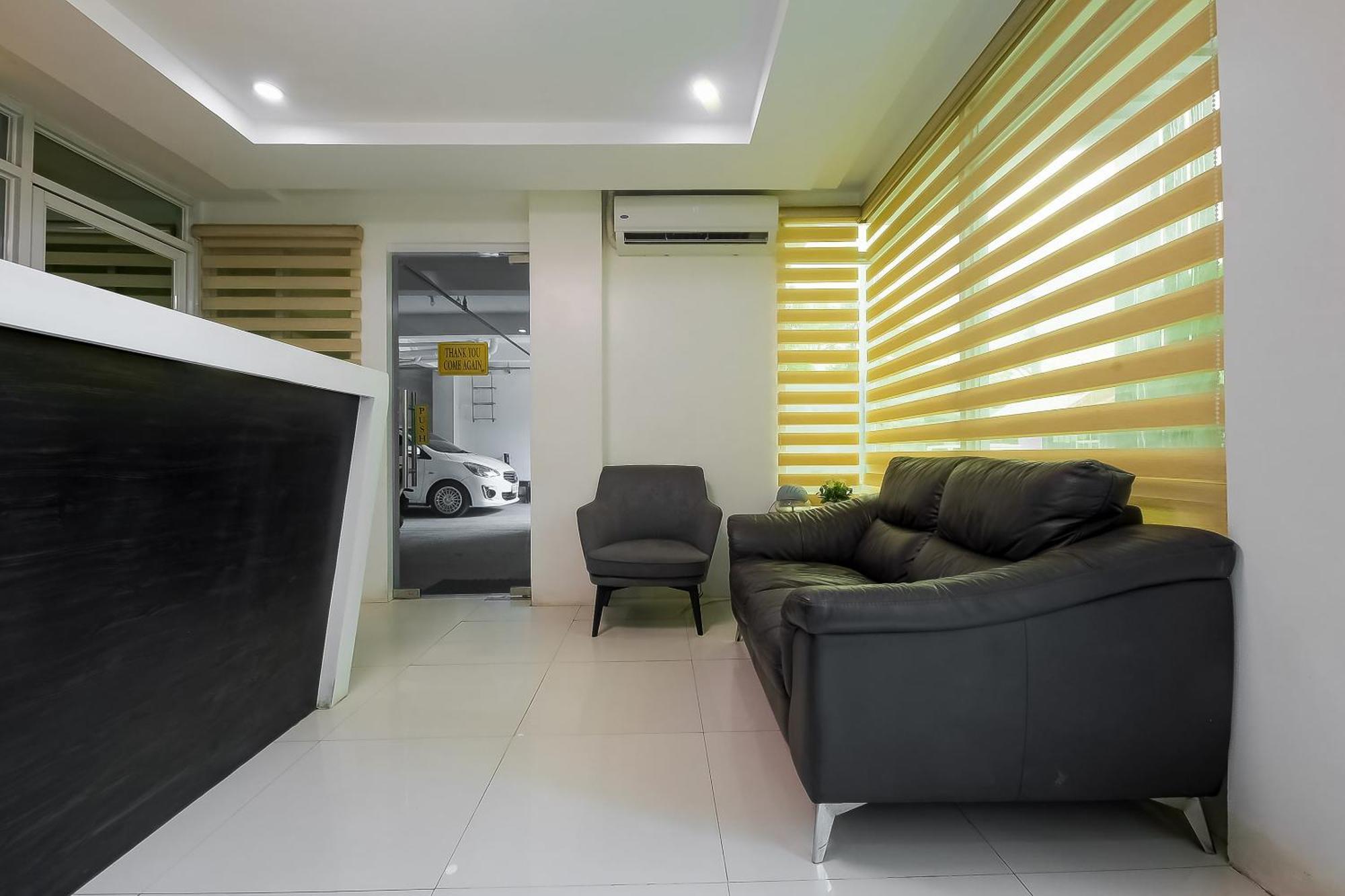 Reddoorz At Jqv Camarin 3* Manila